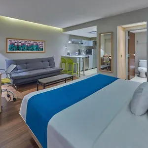 Express By Marriott Apartahotel